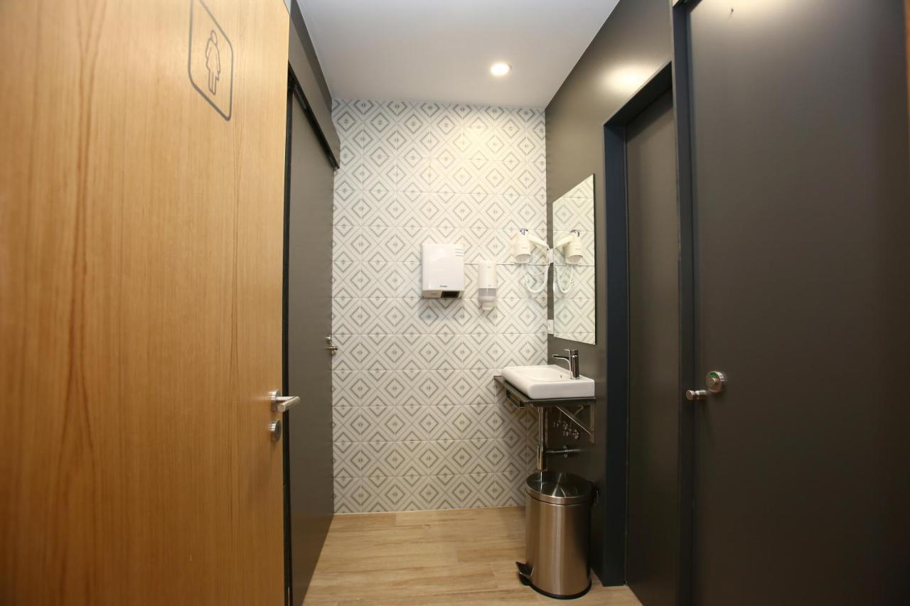 Dpaso Urban Hostel Pontevedra Luaran gambar