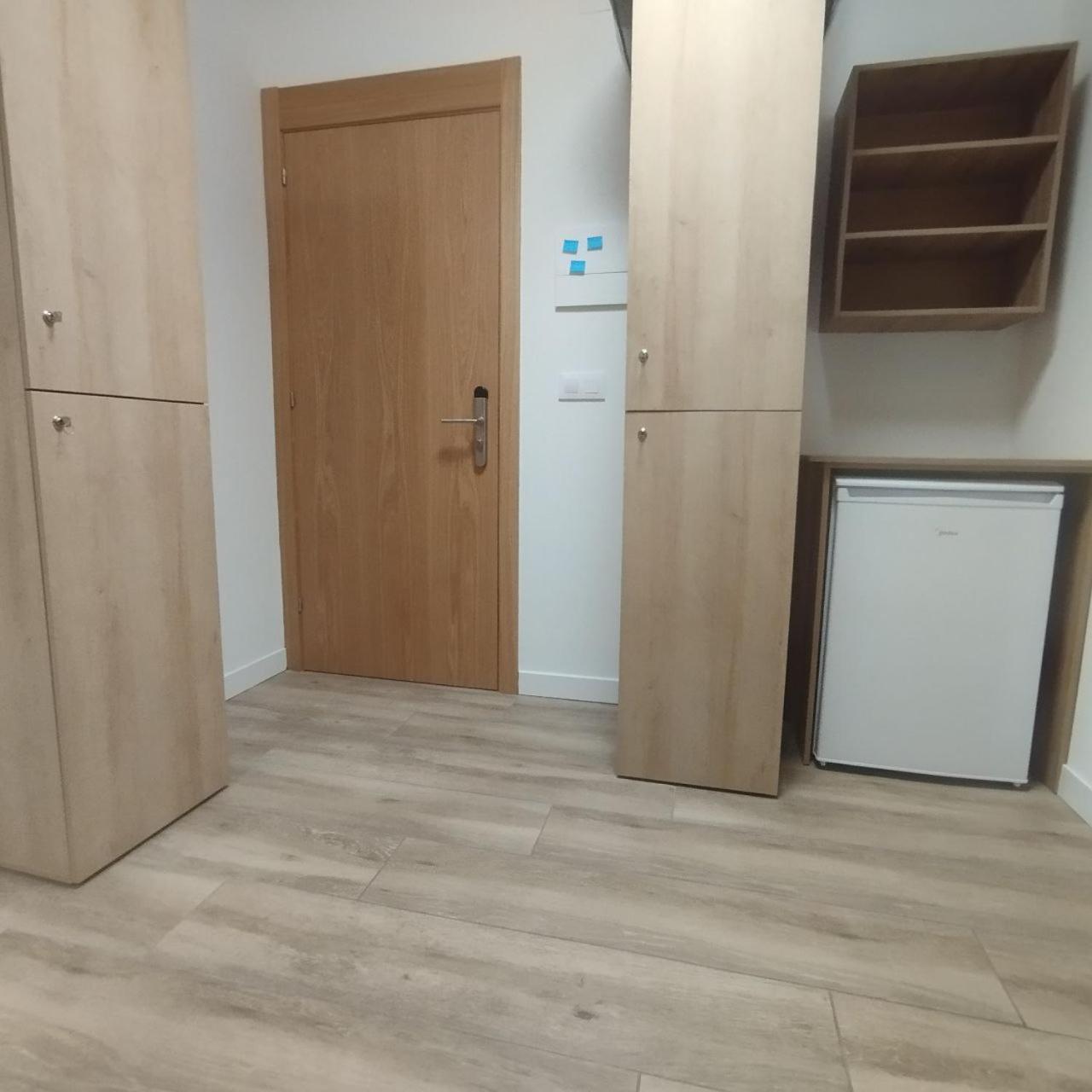 Dpaso Urban Hostel Pontevedra Luaran gambar