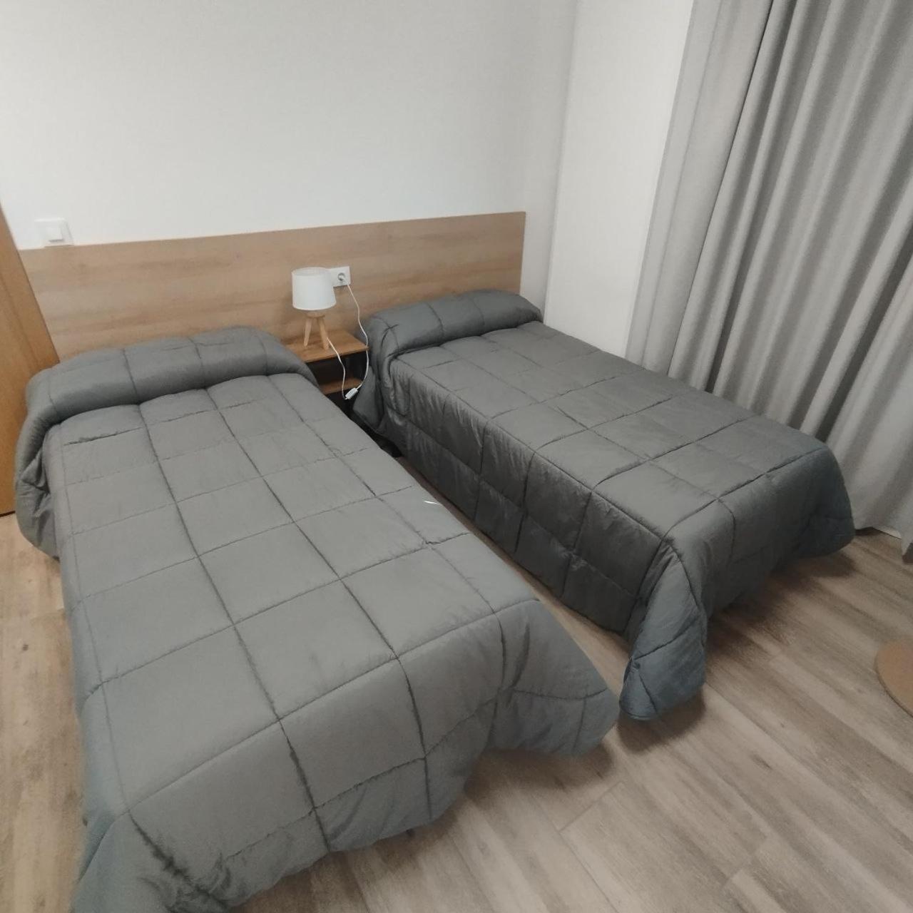 Dpaso Urban Hostel Pontevedra Luaran gambar